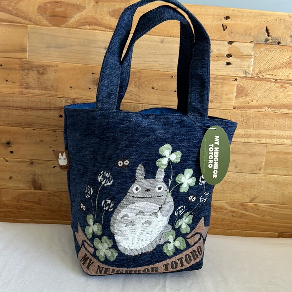 NWT brand new My neighbor Totoro bag